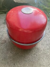 Expanzní nádoba, plně funkční