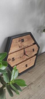 Originální nástěnné hodiny