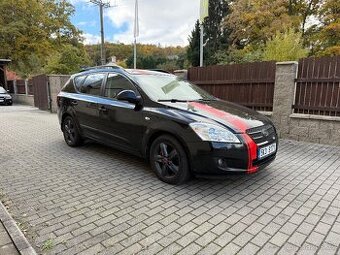 KIA CEED SW 1,6 CRDi 85kW KLIMA,ALU,NOVÁ STK - 1