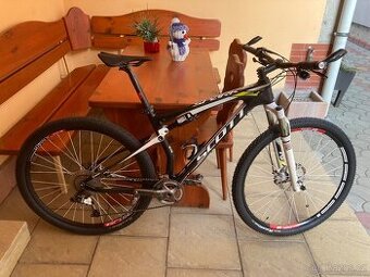 Celoodpružené horské kolo Scott Spark