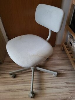 Ikea otočná židle