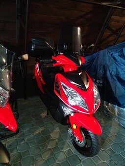 Skútr YUKI 125 i MATRIX, rv 2024