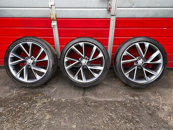 2x ALU kola Škoda VEGA 19" 8J ET44 letní pneu 235/40/R19