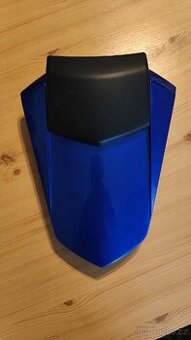 Yamaha R1 - "krovka"