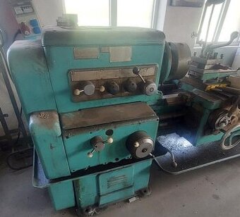 Hrotový soustruh Stanko 1K62