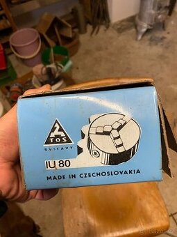univerzální samostředicí sklíčidlo TOS Svitavy IU 80.