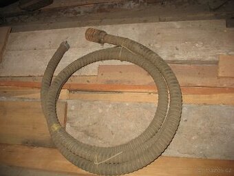 Nepoužívaná savice a hadice k čerpadlu - velká sleva.