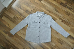 šedá košilová bunda, mikinová košile Zara