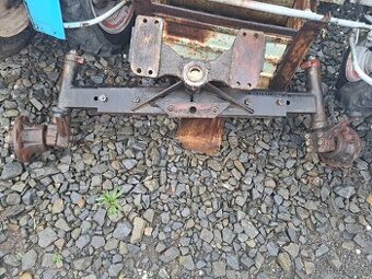 Zetor 6320 neodpružená náprava kompoletní