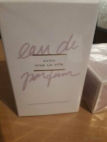 Avon parfém Viva La Vita