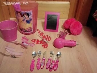 Ruzovy detsky Princes kos lampa pribor foto motyl