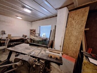 Pronájem truhlárny - 1