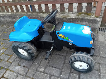 Dětský šlapací traktor