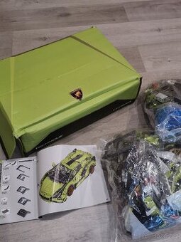 LEGO Technic Lamborghini Sián FKP 37