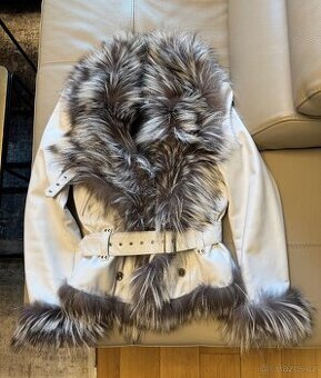 Dámská bílá kožená bunda