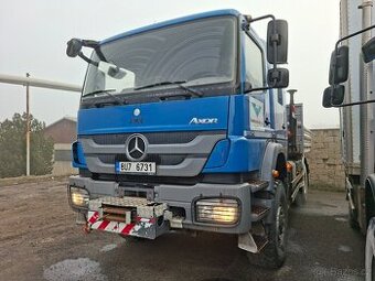 MB AXOR 1829 A 4X4 + HR.