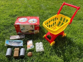 Nový nákupní vozík s příslušenstvím