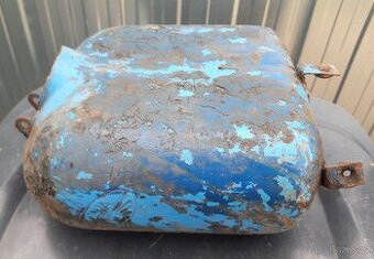 Nádrž jawa 550 555