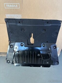 Kryt pod motor Duster III
