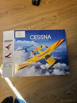 RC letadlo CESSNA (nové, v krabici)