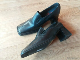 Jarní kvalitní černé kožené boty + DOPRAVA ZDARMA