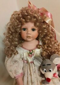 Krásná umělecká sběratelská porcelánová panenka z USA