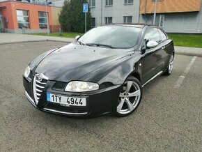 ALFA Romeo GT