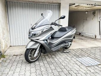 Piaggio X10 125 ABS ASR Executive
