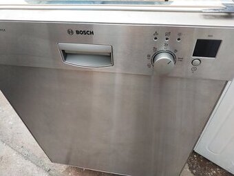 Prodám myčku zn. Bosch --60 cm--Zdarma Dovezu