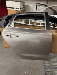 Pravé zadní dveře hyundai i30 fastback