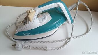 Žehlička tefal