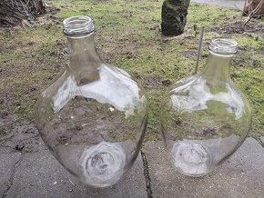 skleněné demižony na víno 5 L, 50L + kov. koš, 10L a 5L