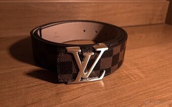 Luis Vuitton pásek