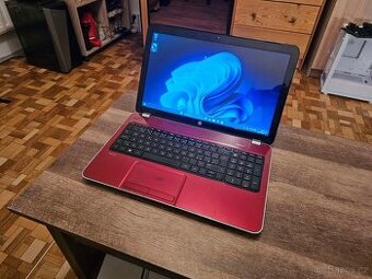 Svižný HP 15.6¨,i5,8 GB,SSD 256 GB,W11,Pěkný stav
