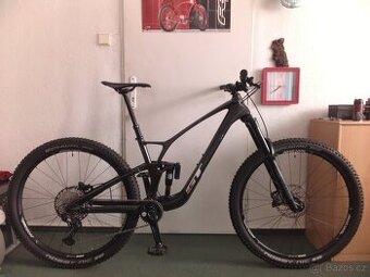 GT Sensor Carbon 2024