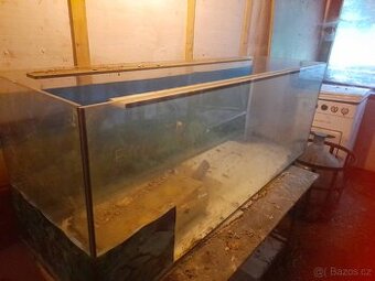 Akvárium 300 l