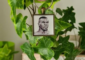 přívěšek MIKE TYSON - Nový