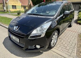 Peugeot 5008 2.0 HDi 7MÍST FULL nafta manuál 110 kw