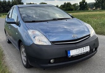 Toyota prius 2