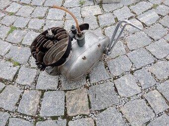 Motory Manet 90