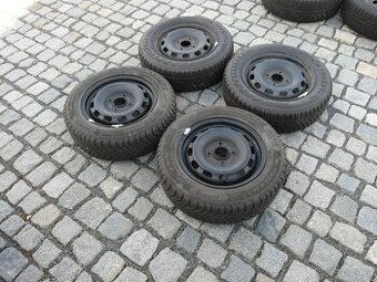 ZIMNÍ PNEU + DISKY FORD MAZDA 14" , 175/65R14