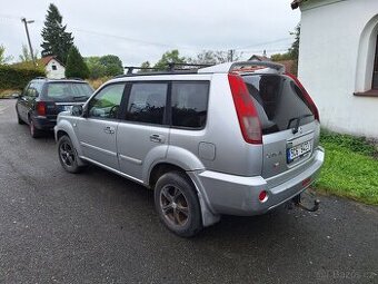 NISSAN X-TRAIL 2.2 TDI