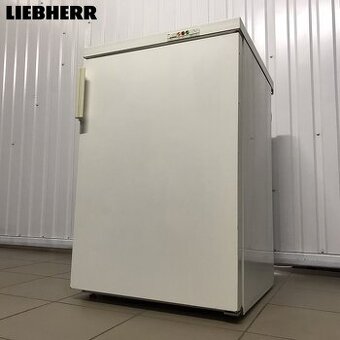 mrazák Líbherr, 4 šuplíky, 102L