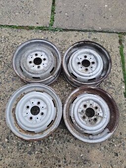 Fiat 126p maluch plechové disky