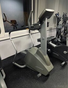 Profi Stepper LIFE FITNESS 95 SI Šedý 26 motivačních cvičení