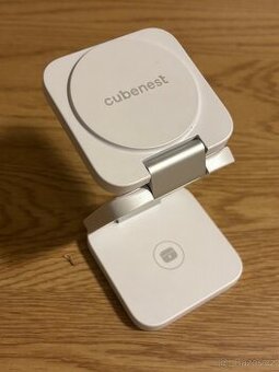 CubeNest E310 - Bílá Bezdrátová magnetická nabíječka 3v1