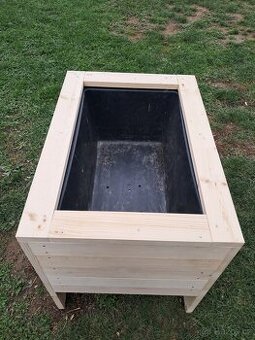 Nadzemní záhon/truhlik