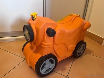 Dětský kufr a odrážedlo  v jednov