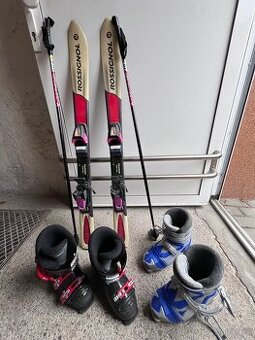 Dětský lyžařský set vel. 22 a 22,5 lyže 110