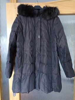 dámský zimní kabát s pravou kožešinou